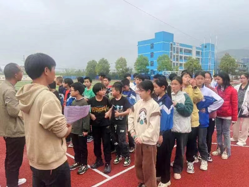 田径运动会运动员选拔活动，挖掘潜力新星