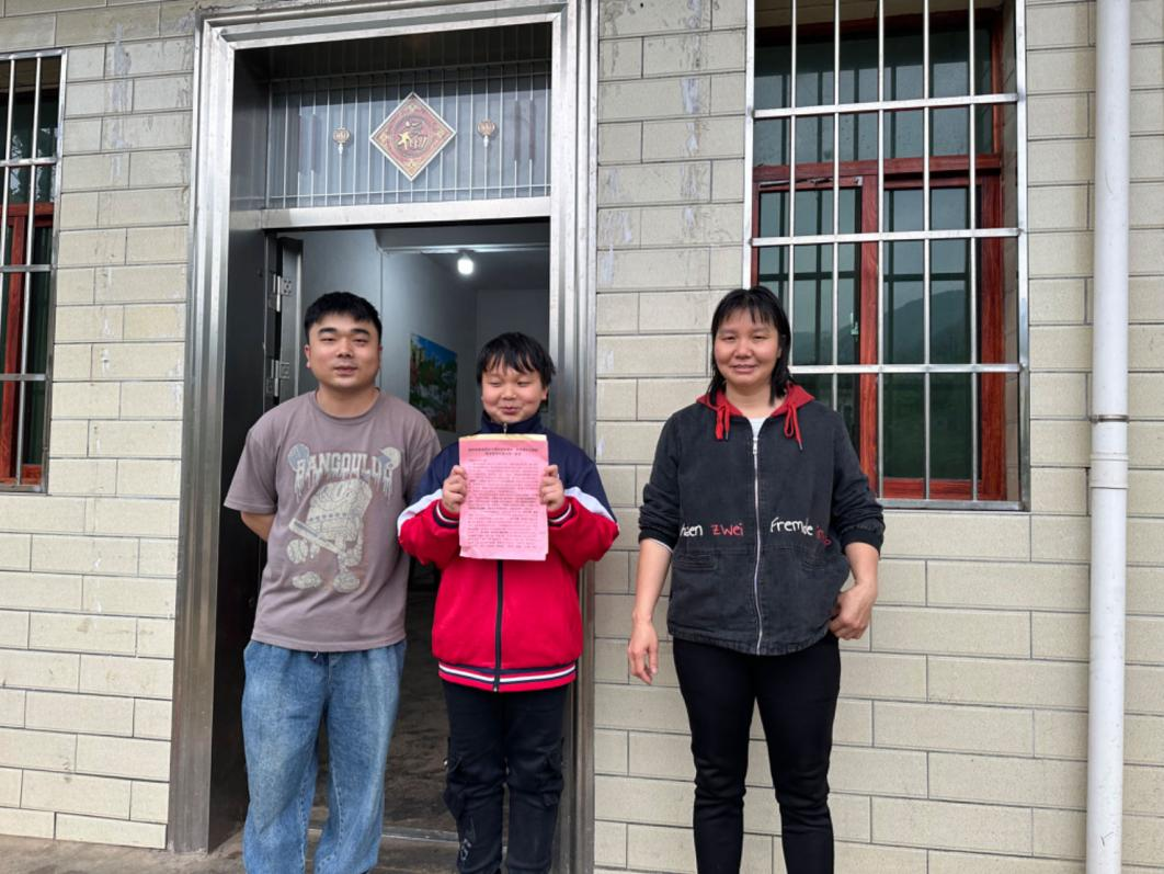 开展防溺水、防性侵、防欺凌家访