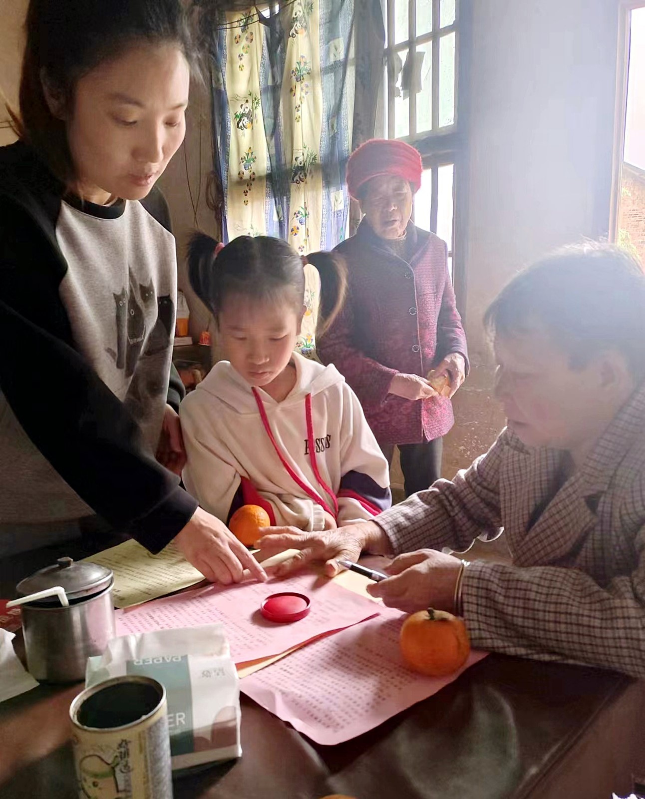 下花桥镇徐家小学 防溺水走访入佳境