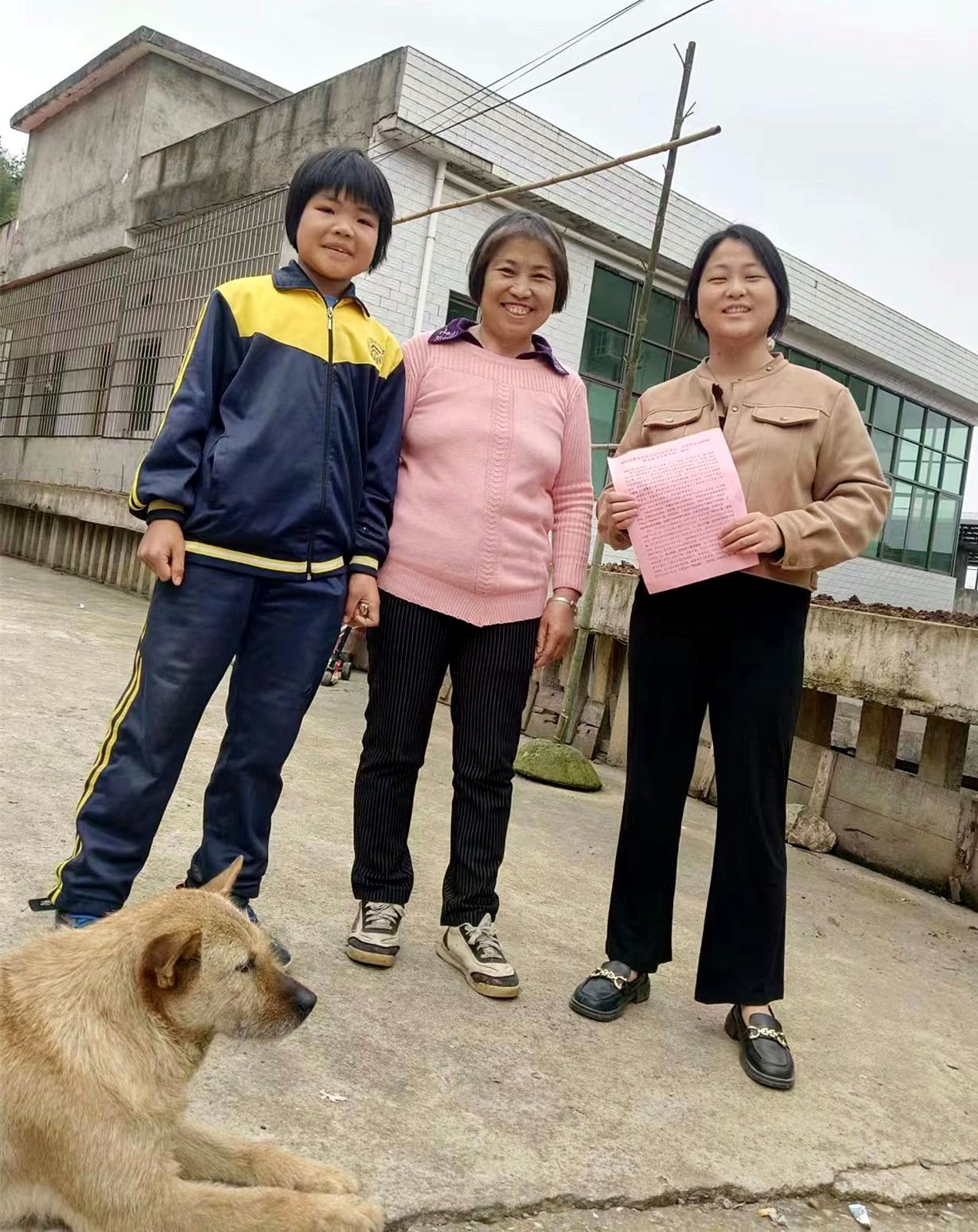 下花桥镇徐家小学 防溺水走访入佳境