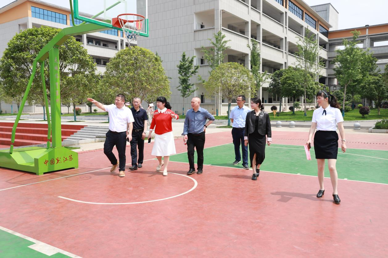 张克家小学校长工作室赴云山小学开展调研