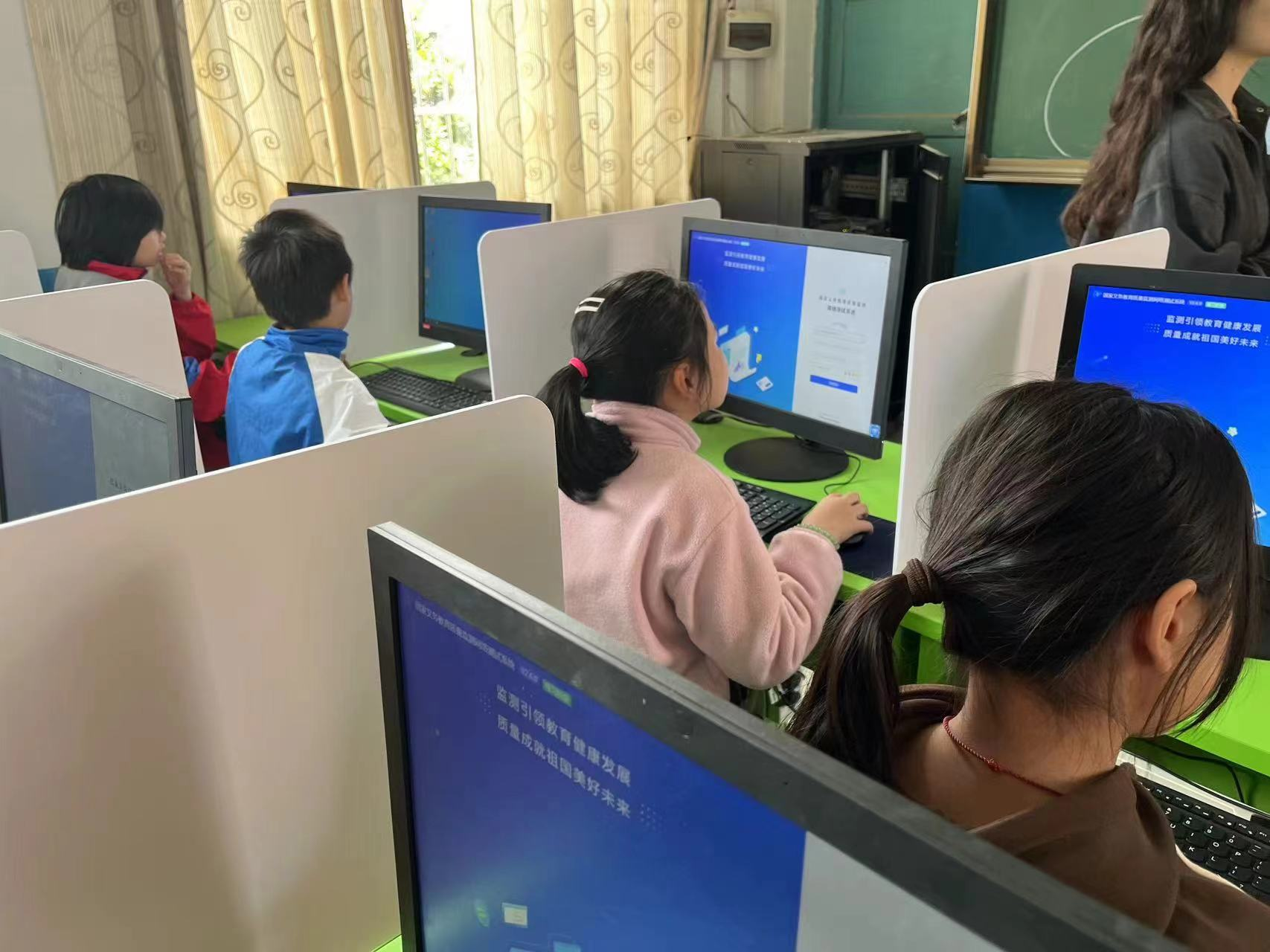 下花桥镇中心完全小学组织“国家义务教育质量抽测”模拟