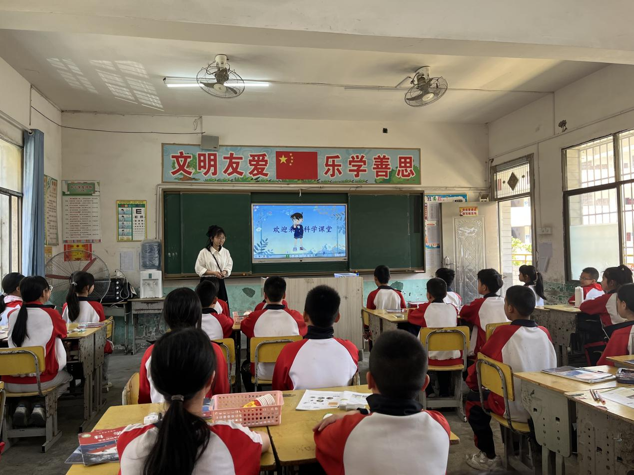 凝“心”聚力促成长，教学视导提质量