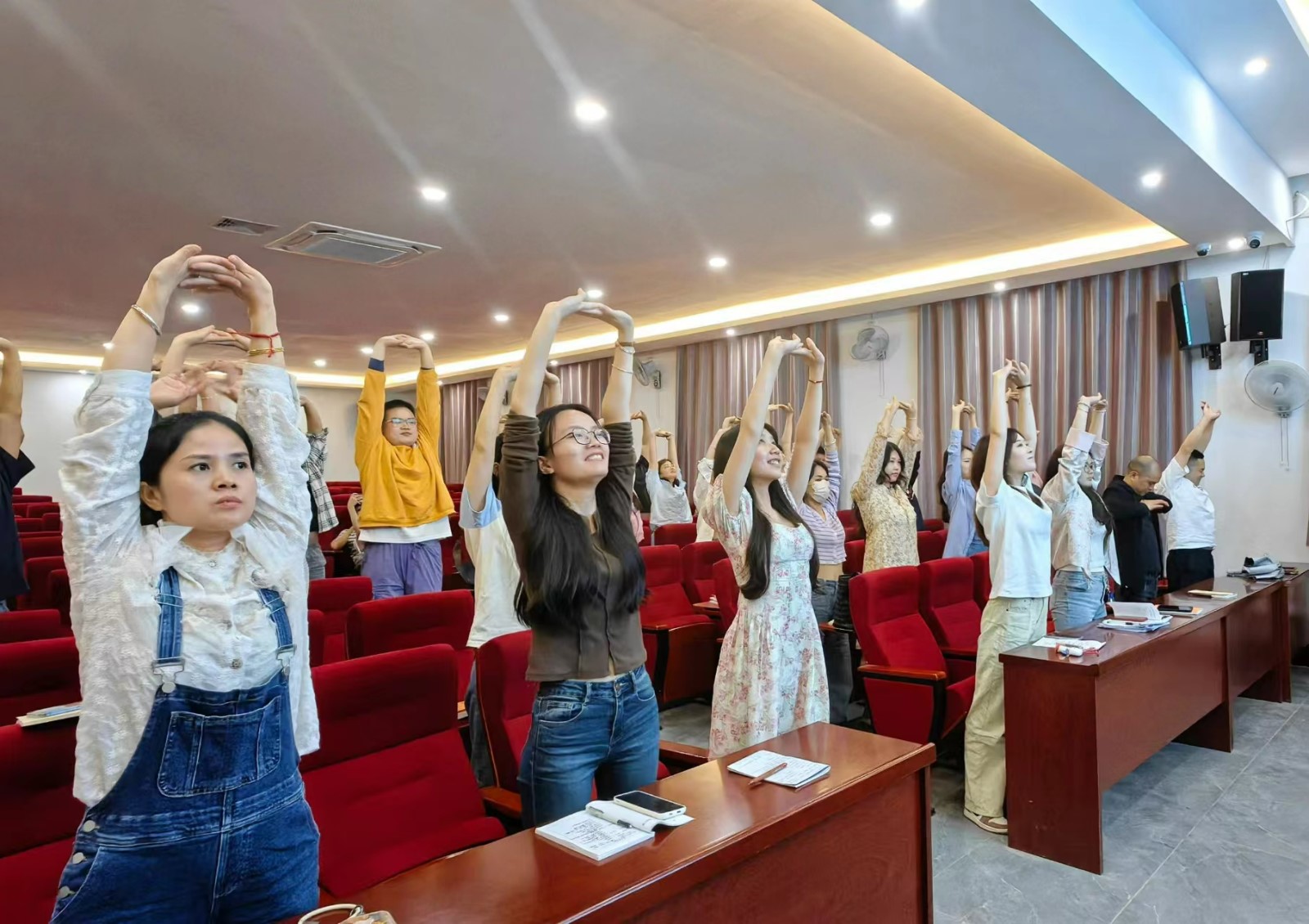 “锦”动心静，向阳而生