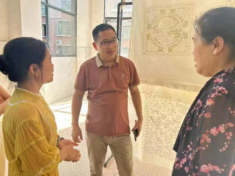 向“青草”更深处融合