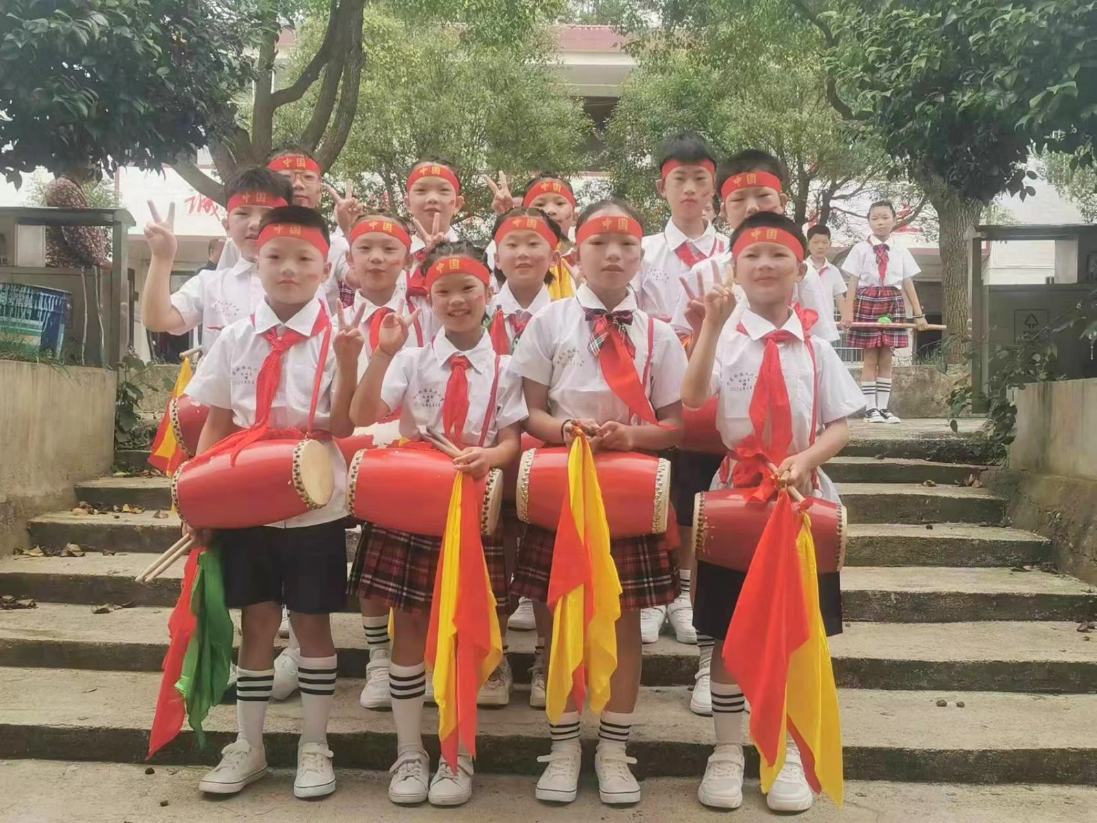 童心向阳，健康成长