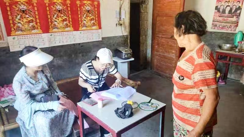 温情家访，平安度夏