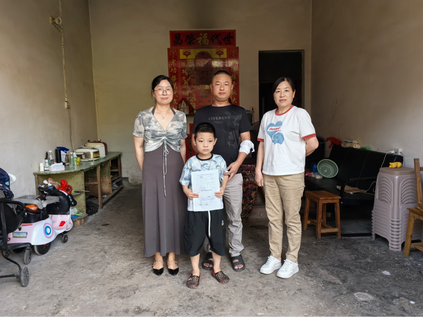 教育有情怀，家访有温度