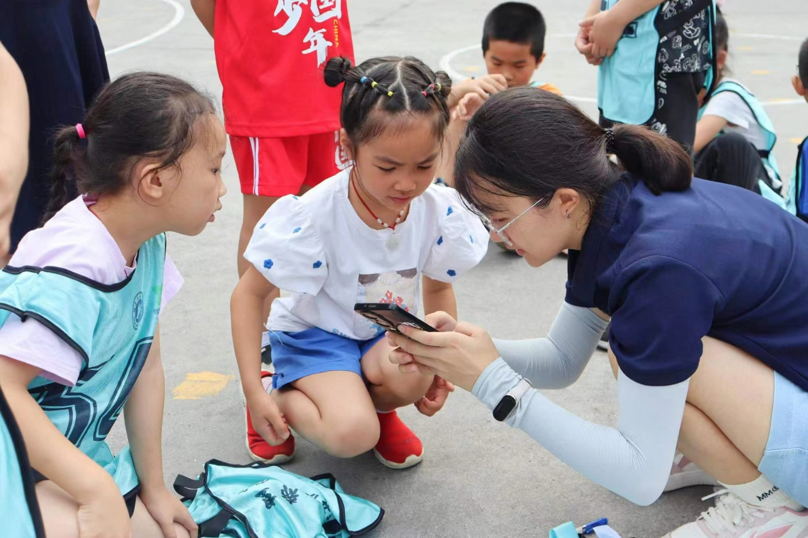 高沙校园排球，点燃激情与团结之火