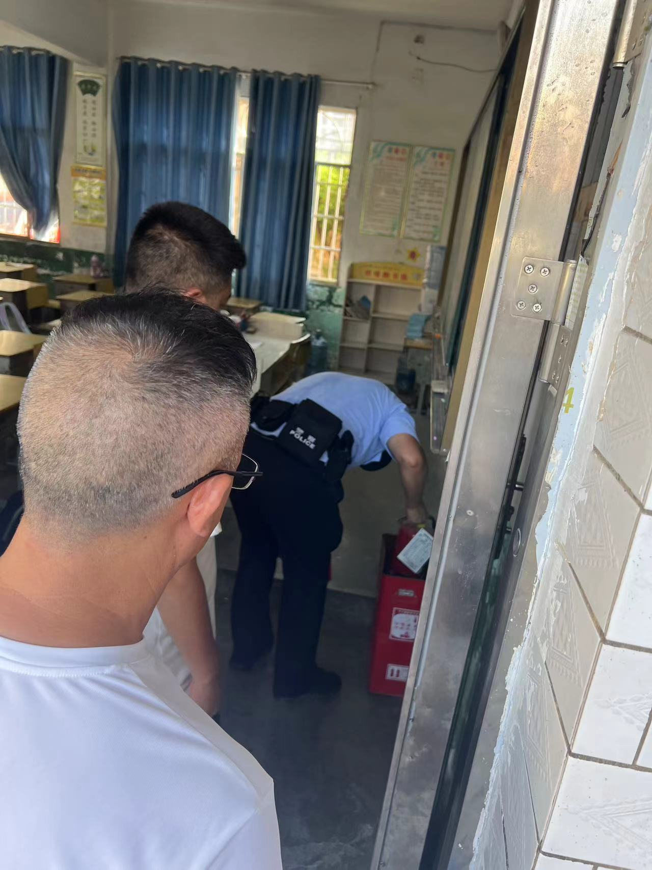 “警校联动，共创平安校园