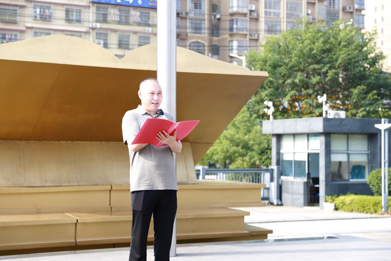 贺绿汀爷爷的故事