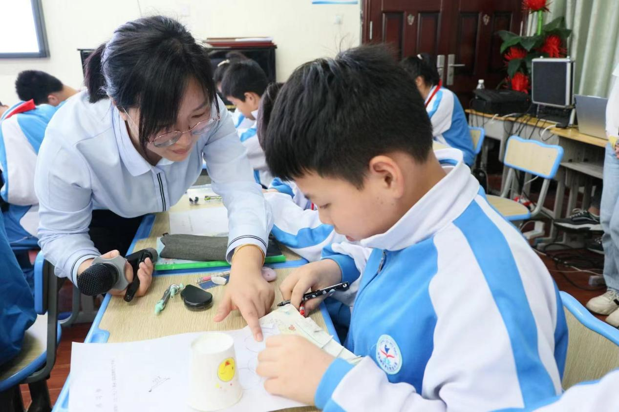 优秀班主任：张紫萍:用“心”对待学生