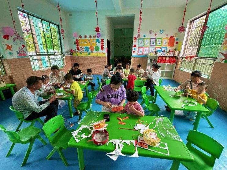 童心童韵  乐享中秋