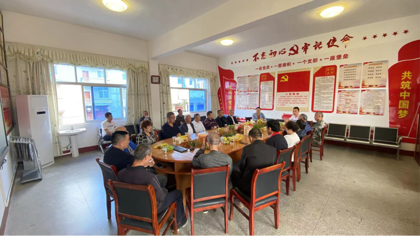 九九重阳节，浓浓敬老情