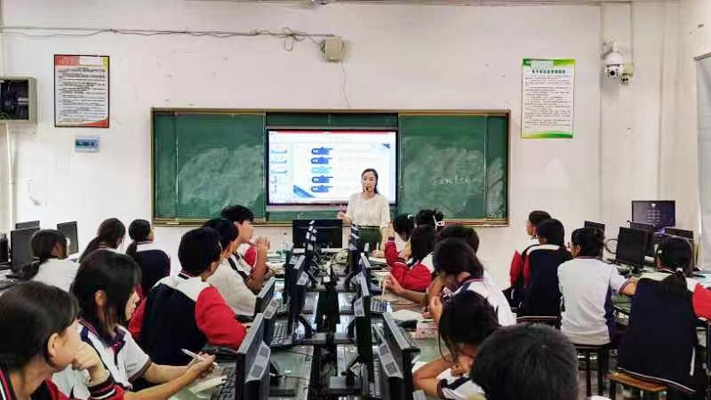 让理性爱国成为爱国的正确“打开方式” 2024秋季学期邵阳县工业职中团课开课啦~