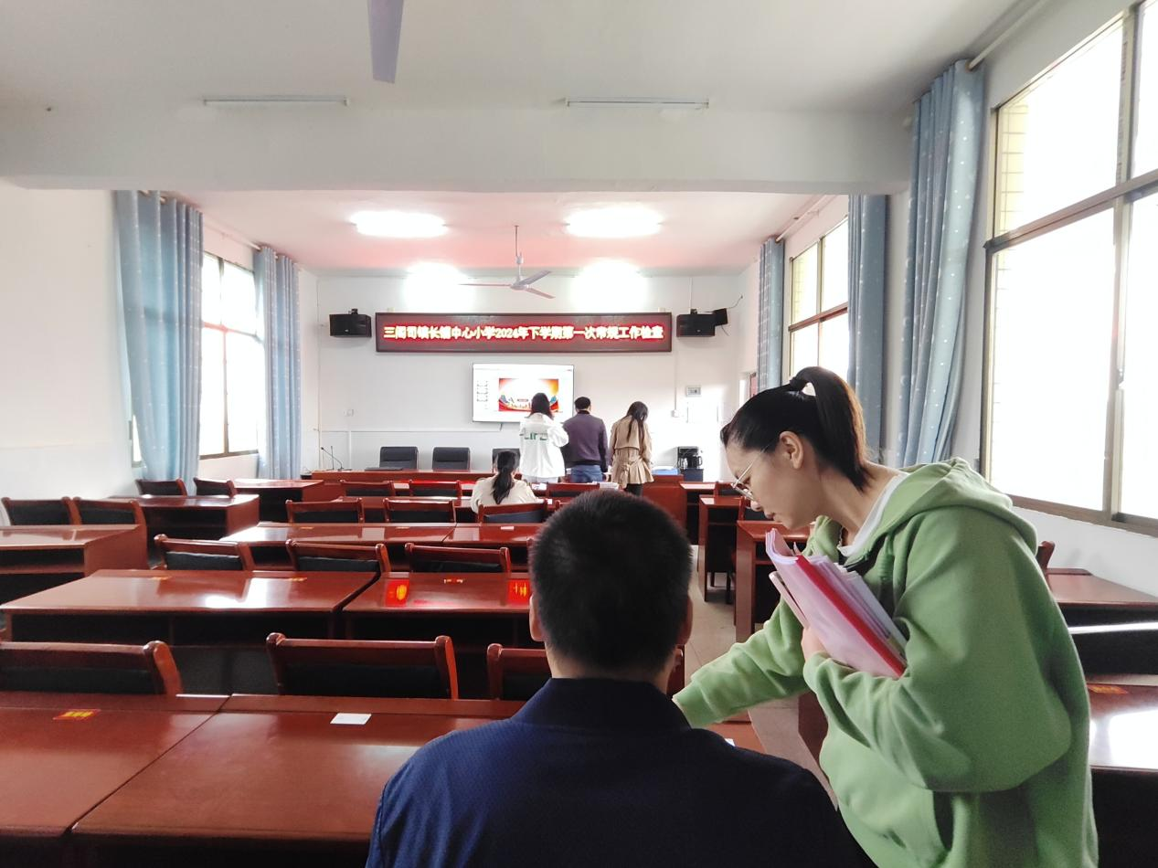 以检查促规范，以规范提质量