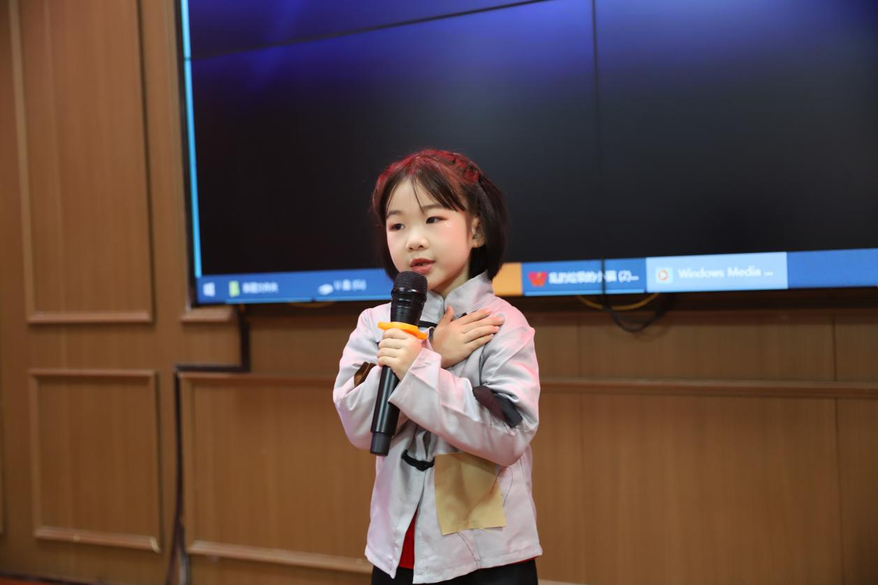 城区二小举行爱国主题语言类演讲复赛