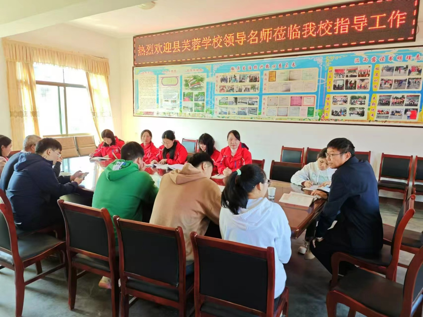 芙蓉集团联袂视导启智路，黄塘中学并肩奋进育英才