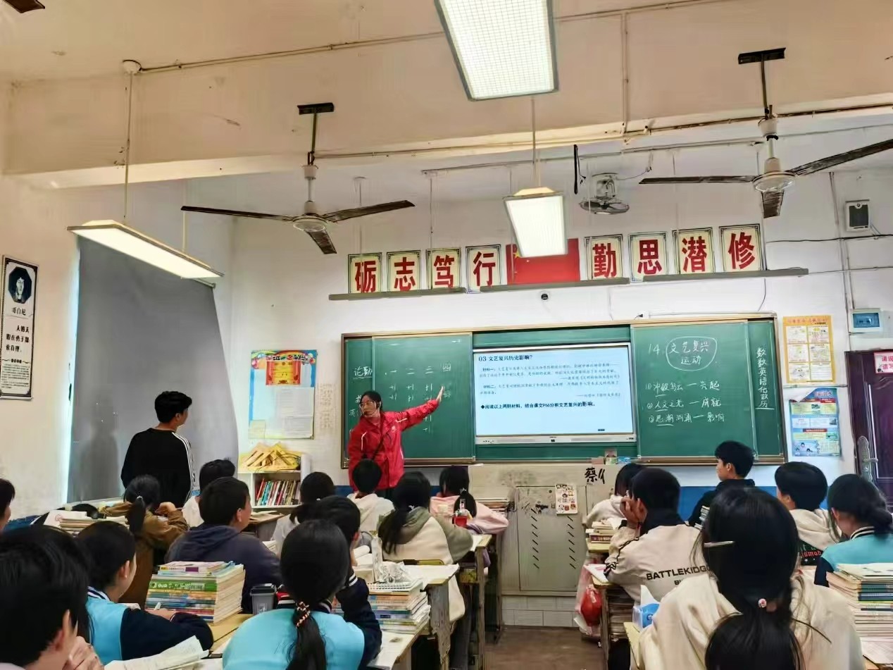 芙蓉集团联袂视导启智路，黄塘中学并肩奋进育英才