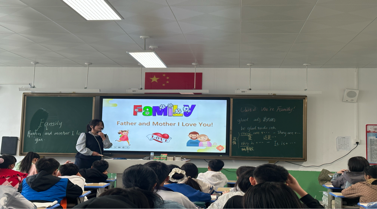 大祥一中新进教师教学比武表彰会 暨新进教师培训会圆满落幕