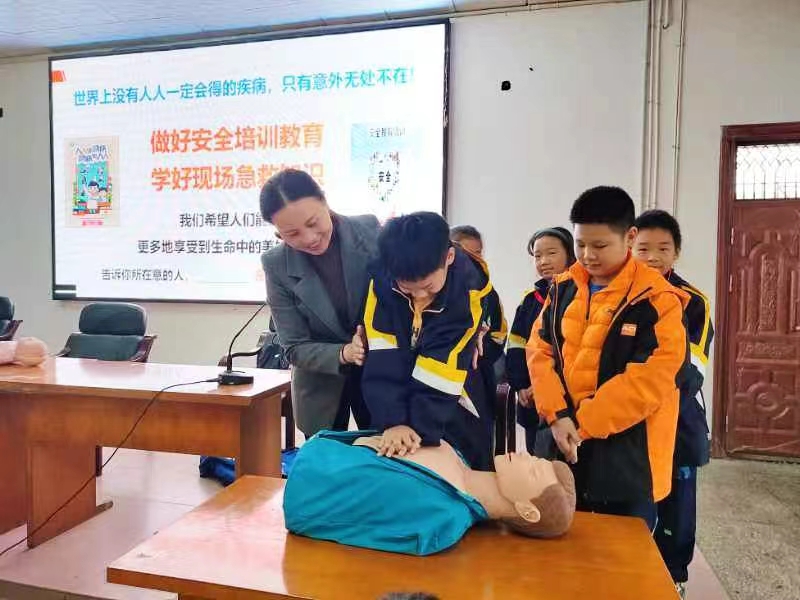 携手义诊，共筑健康梦