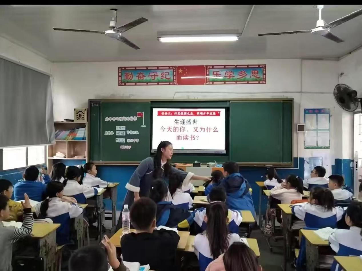 塘田市镇中心学校成功举办优质示范课观课议课大赛