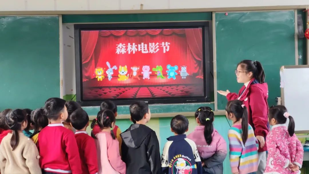 凝心聚力  博采众长