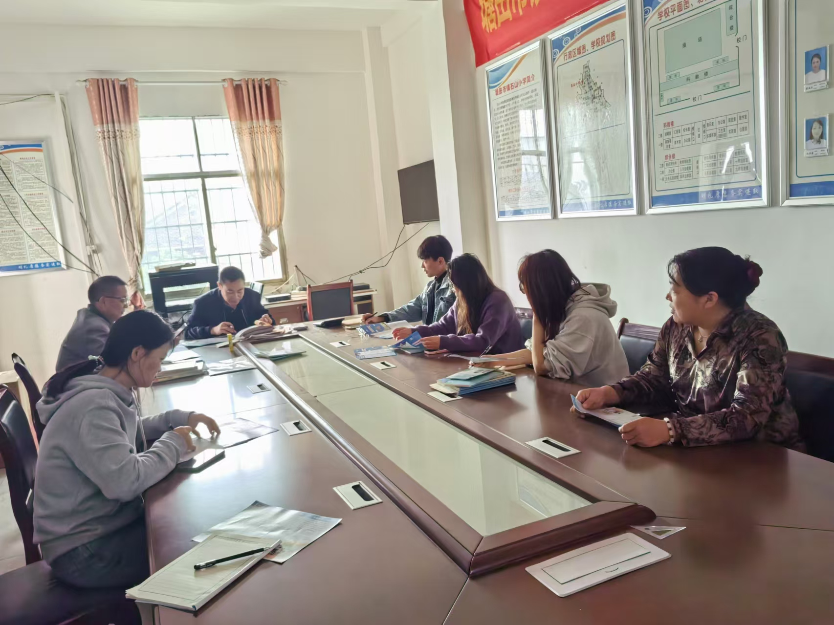 医保宣传进校园，健康守护伴成长