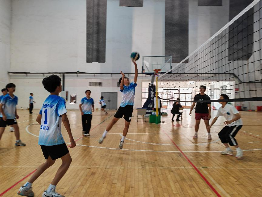 塘渡口镇玉田初级中学参加集团排球友谊赛
