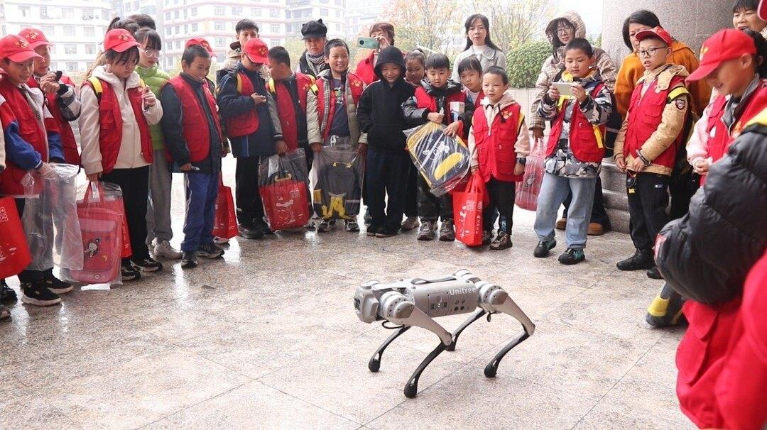 “科普之光耀邵东”科普展览暨小记者颁奖典礼举办