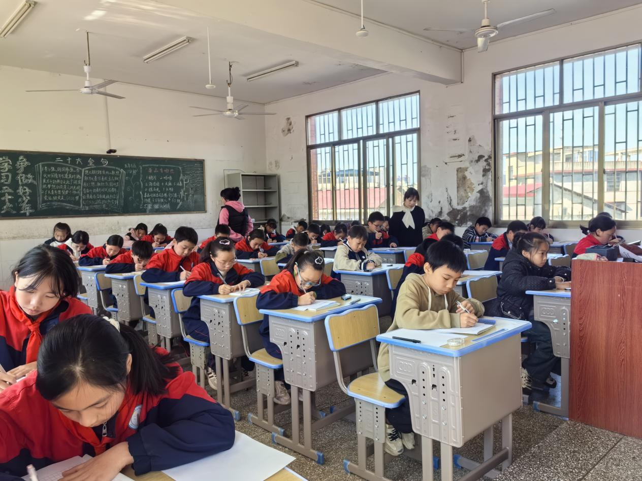 北塔小学成功举办2024年秋季“大单元·强素养”学生习作现场比赛