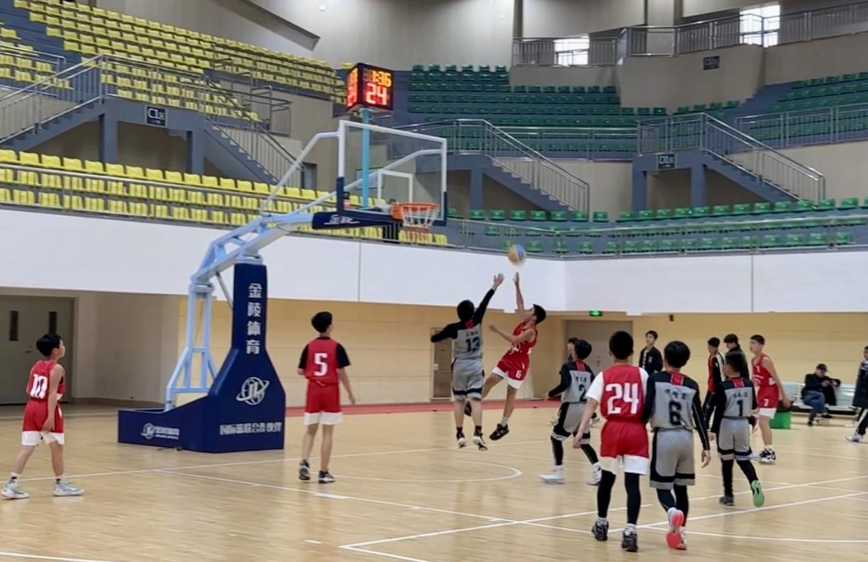 邵东市城区二小荣获邵阳市中小学生篮球比赛小学男子组一等奖