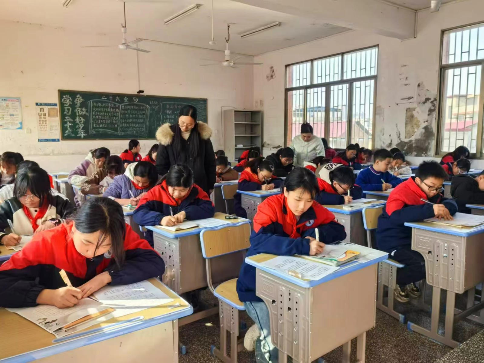 北塔小学开展“大单元・强素养”学生书法现场比赛，弘扬传统文化