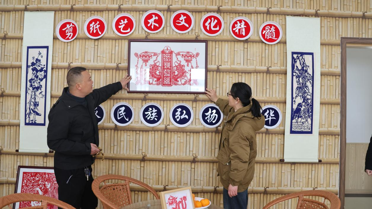 洞口县倾情搭建文艺科创经济大舞台