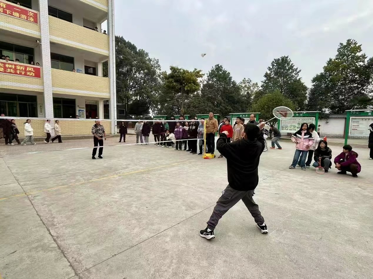 军田中学第二届文体艺术节圆满落幕
