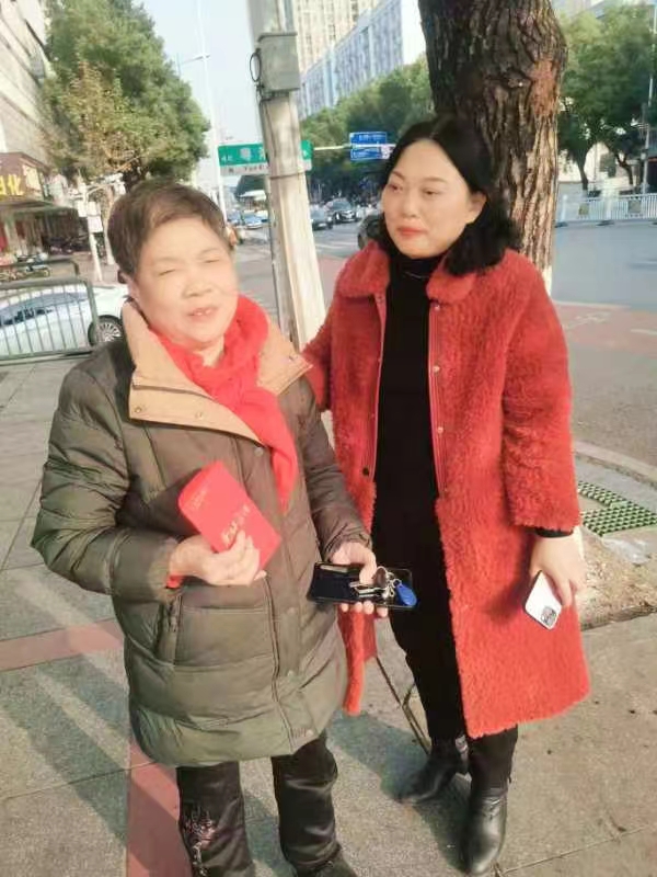 情暖校园：七里山园艺场中心学校“春风行动”传递爱心与关怀