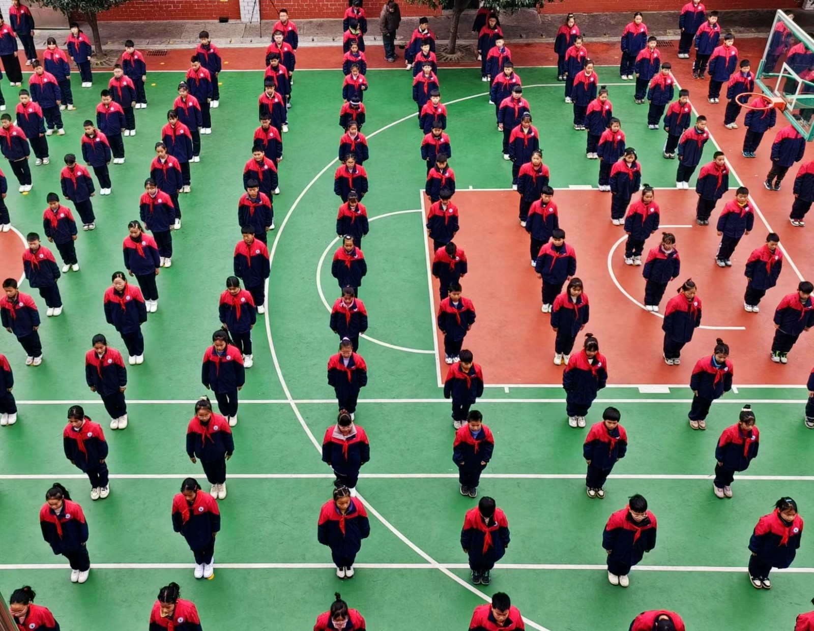 北塔小学：健康校园，活力奔跑——“校长喊你来跑步”活动启动