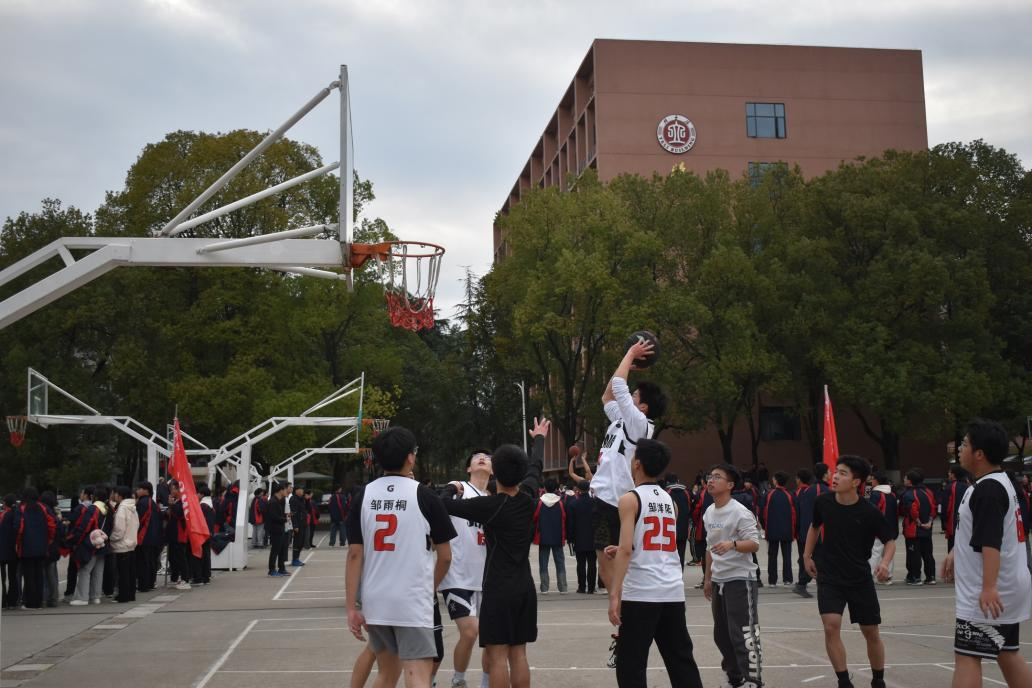 隆回二中举行“五好杯”学生篮球赛