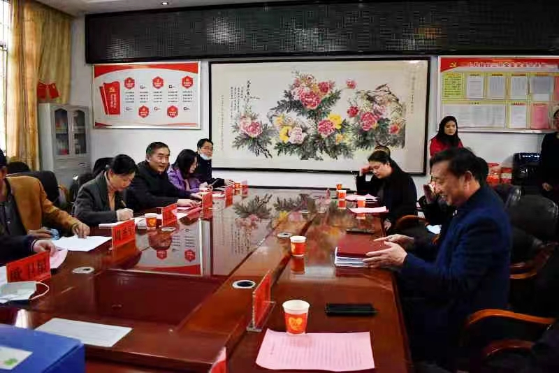 隆回二中织密校园食品“安全网”