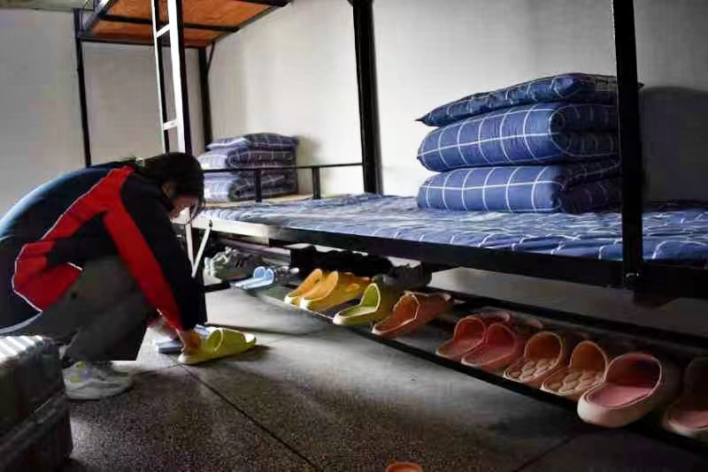 隆回二中举行寝室内务整理竞赛