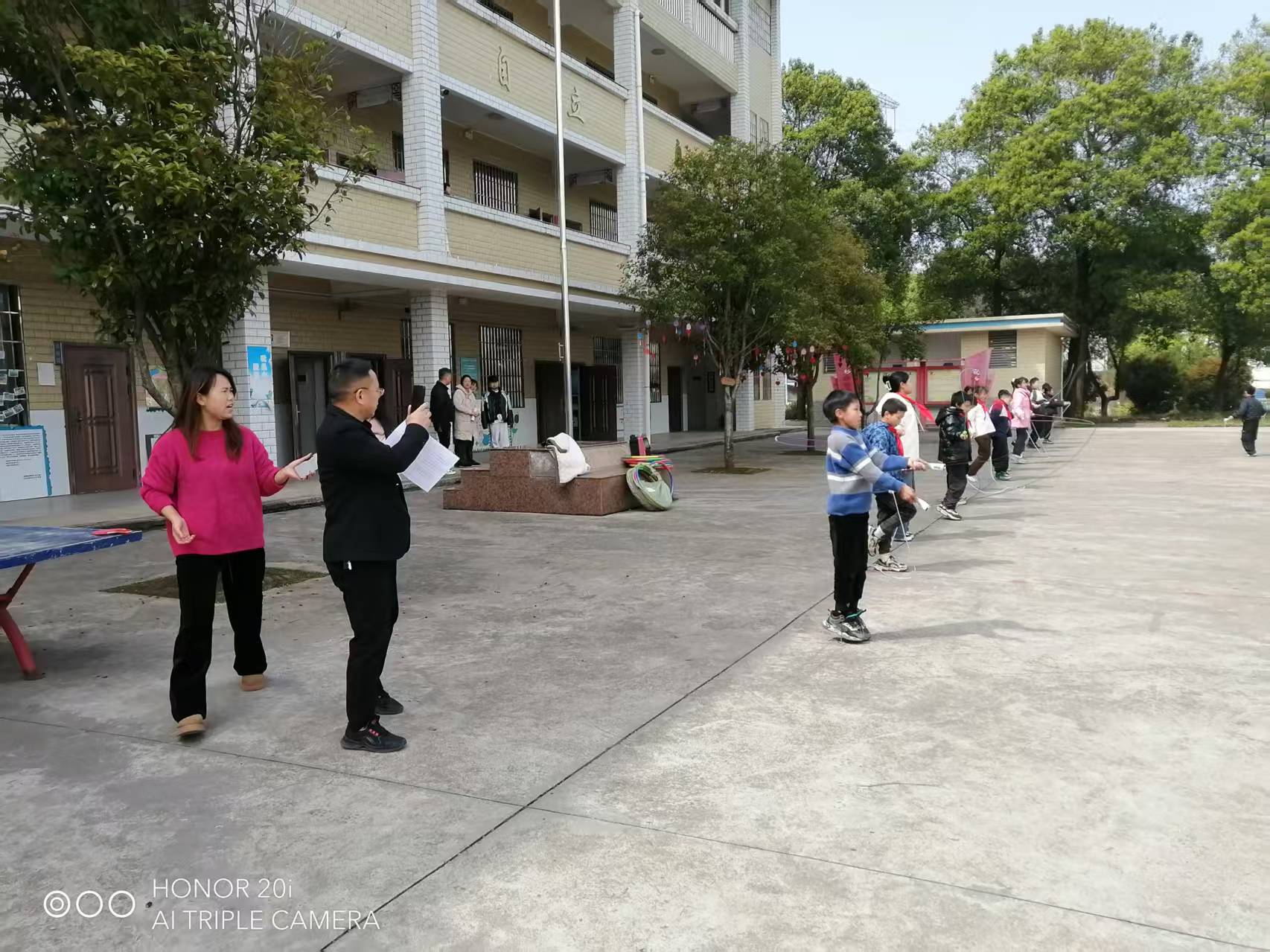 认真核实  精准填报