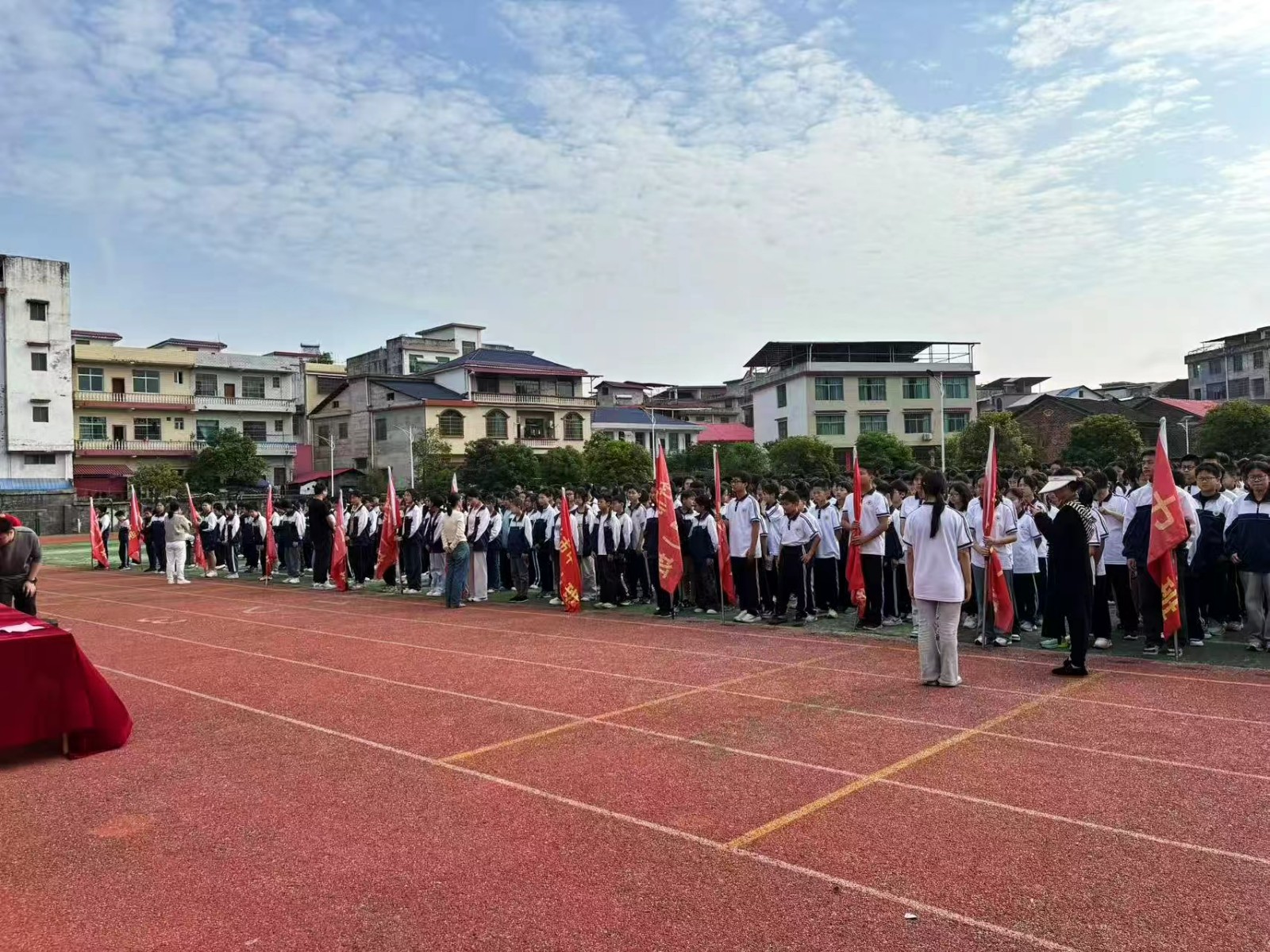 运动点燃激情，竹中学子赛场显风采