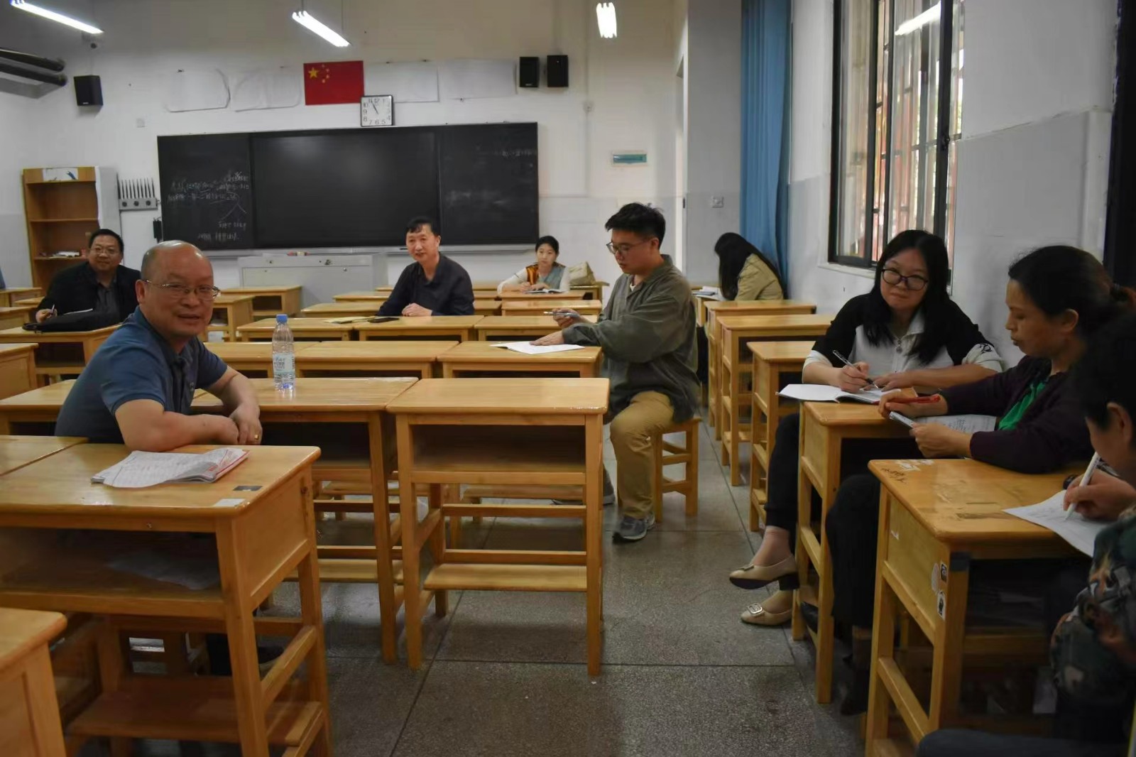 武冈一中到隆回二中听课研讨学习交流