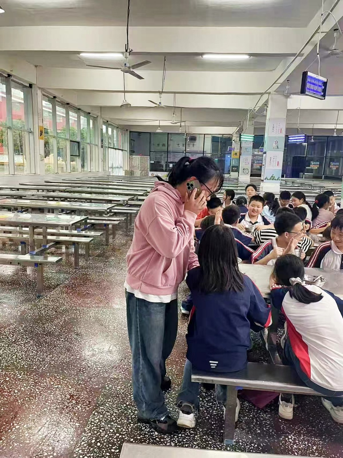 塘渡口镇第五完全小学开展食物中毒应急演练 筑牢校园食品安全防线