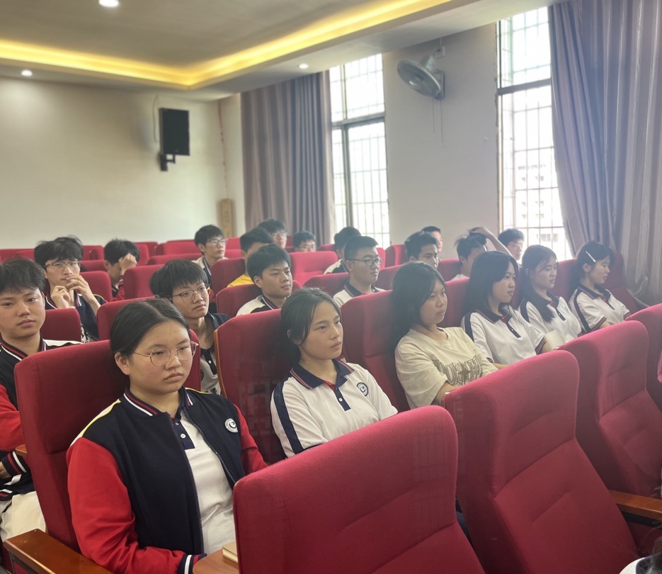 燃情六月，决胜高考