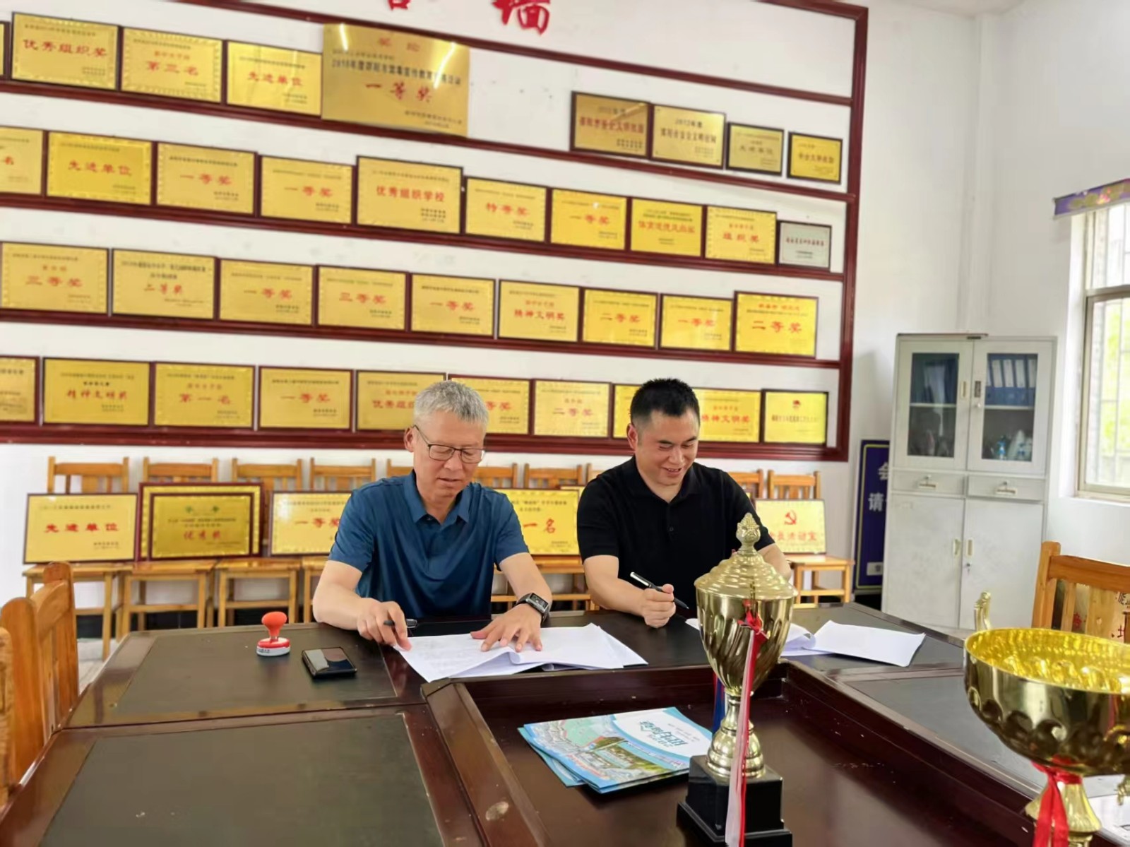 校企携手共育“无人机＋”时代领航者