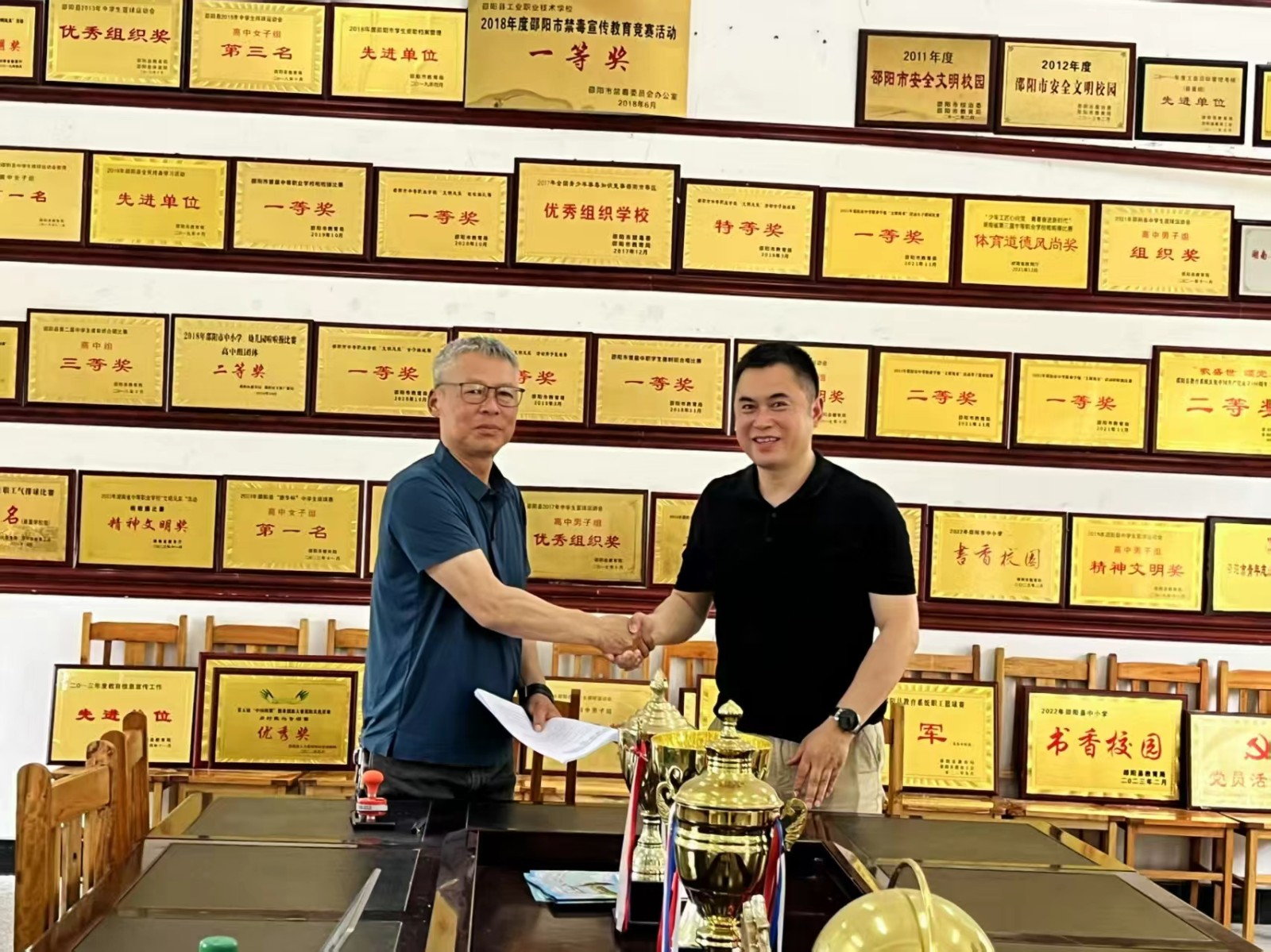 校企携手共育“无人机＋”时代领航者