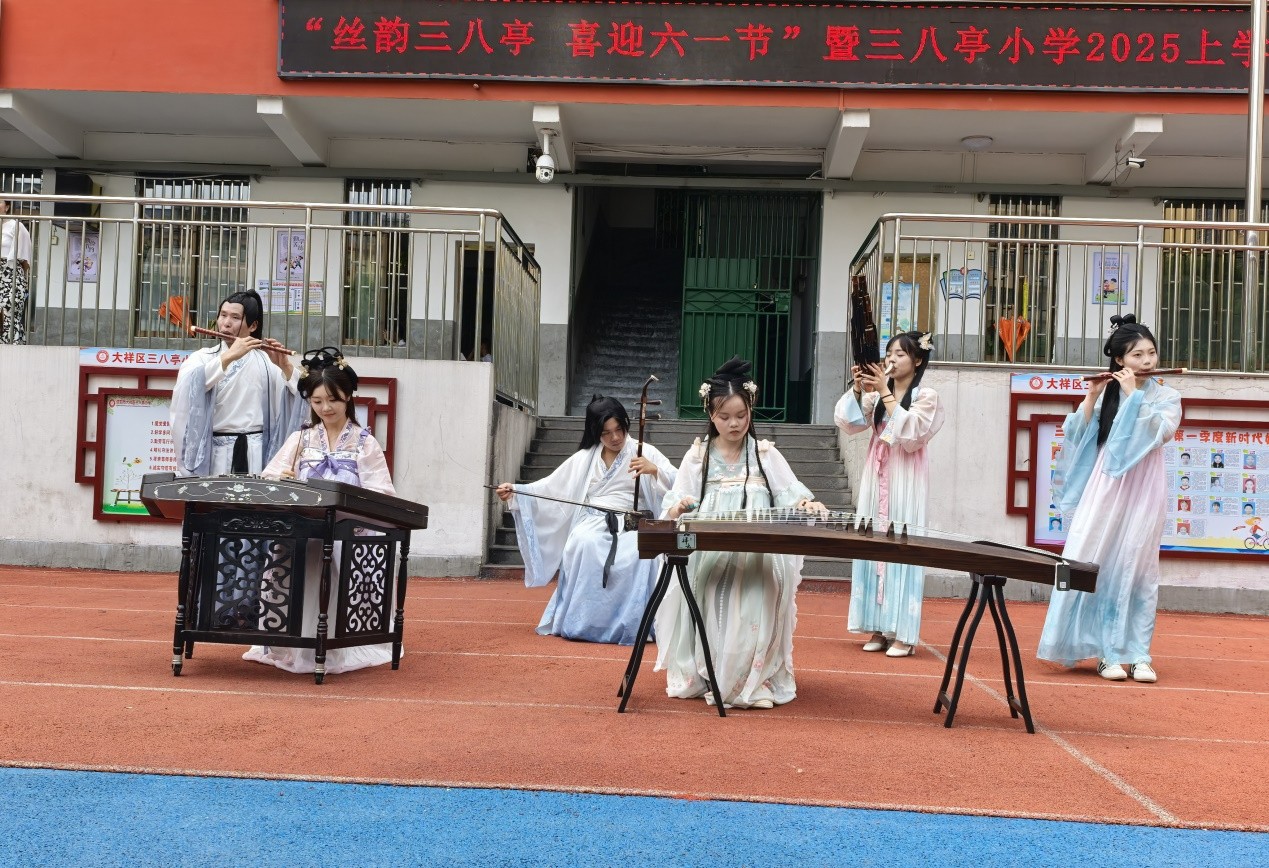 童心民乐庆“六一”