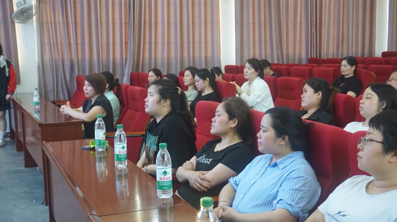 心育赋能 家校同行