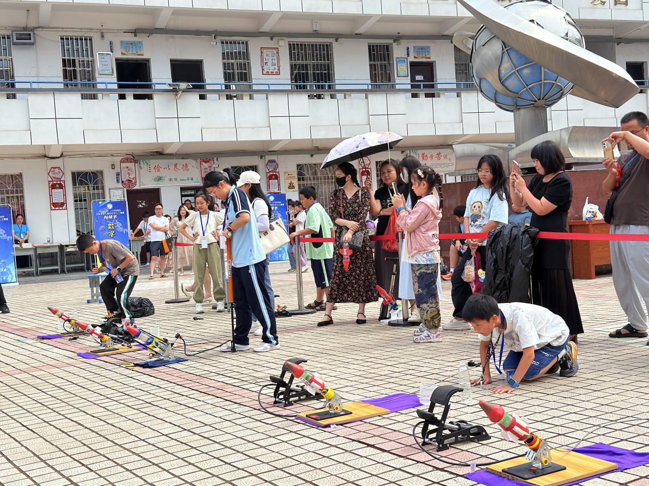 科技赋能成长 创新筑梦未来